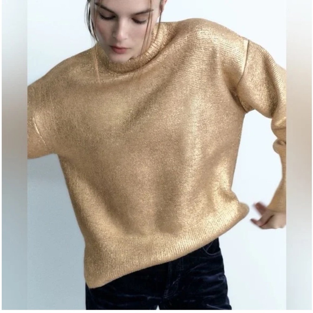 SOLD Zara foil knit gold metallic sweater size medium oversized - Picture 3 of 16
